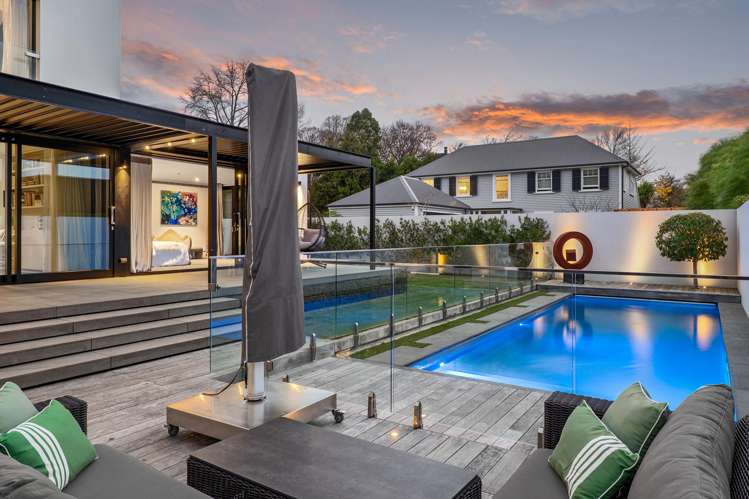 7 Helmores Lane Merivale_4