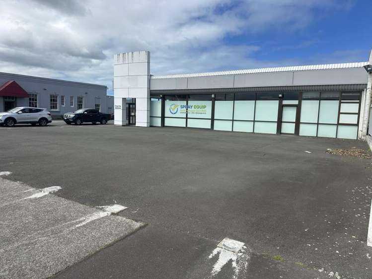 51 High Street Hawera_3