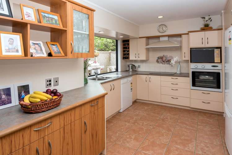 2/78 Moore Street Howick_8