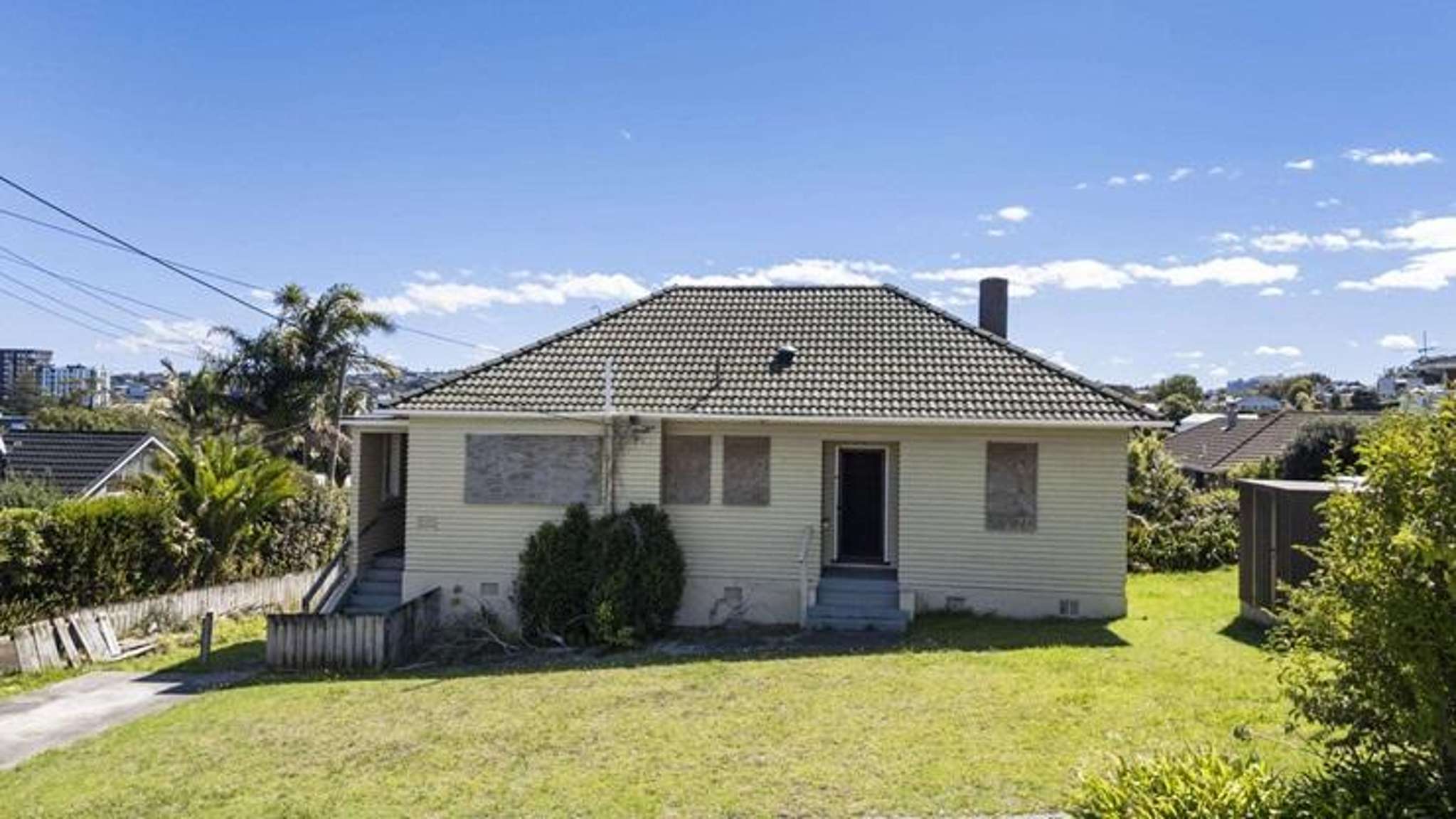 Kāinga Ora banks nearly $8m from house sales, $40m still up for grabs