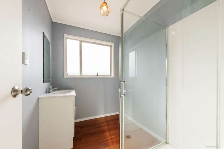 137 Triangle Road Massey_9