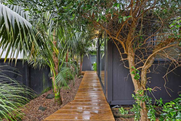 3/132 Onewa Road Northcote_6