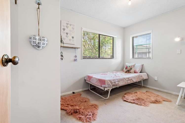 2/3 Kelvin Road Papakura_11