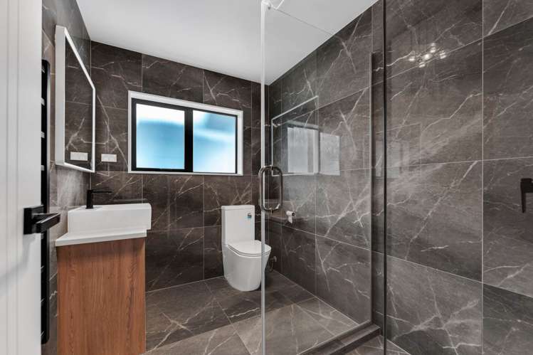 73 Tir Conaill Avenue Flat Bush_9