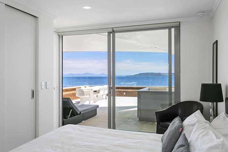 20/225 Lake Terrace Waipahihi_28