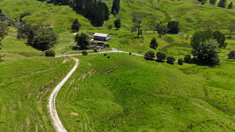 444 Wharekawa Road Oue_7