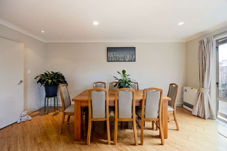 52 Macfarlane Street Hamilton East_5