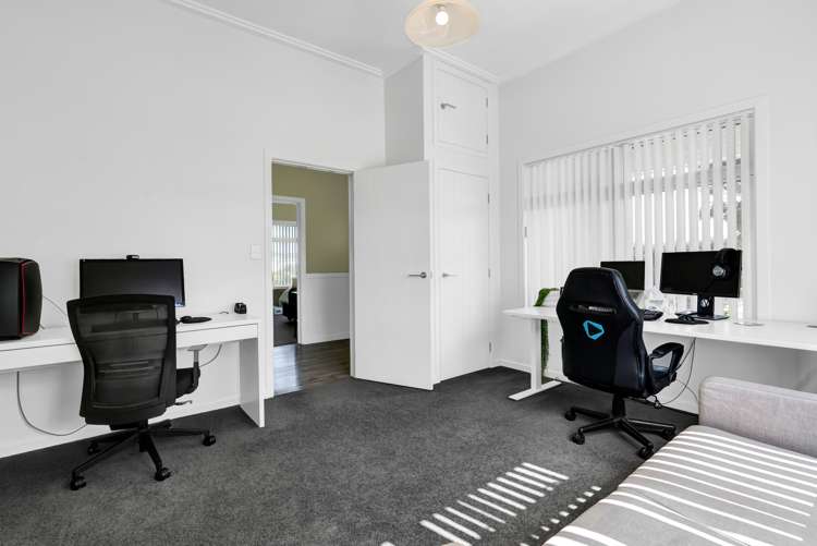 2 Snell Road Tikorangi_18