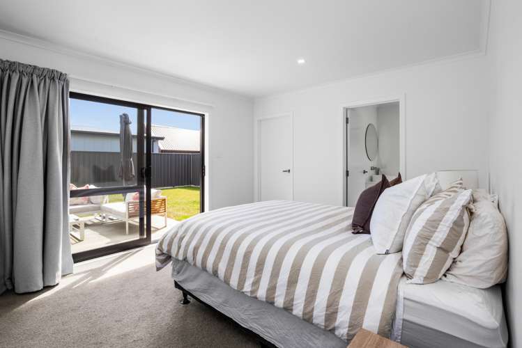 44 Hunter Drive Awatoto_10