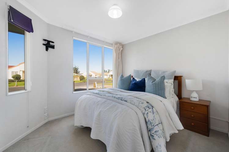 11 Fernbrook Close Burswood_18