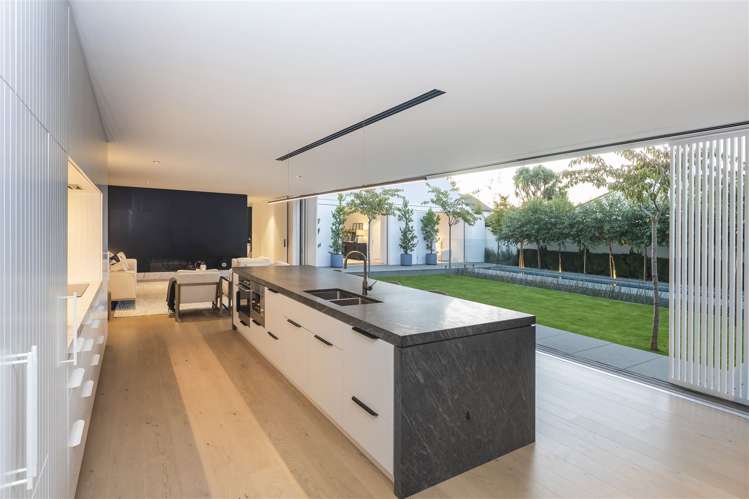 26 Shrewsbury Street Merivale_28