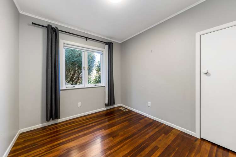 29 Entrican Ave Remuera_10