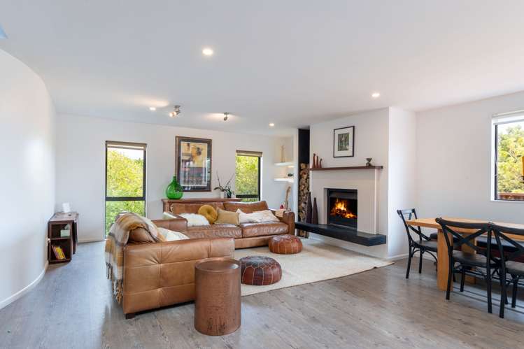 14a Downes Street Titahi Bay_5