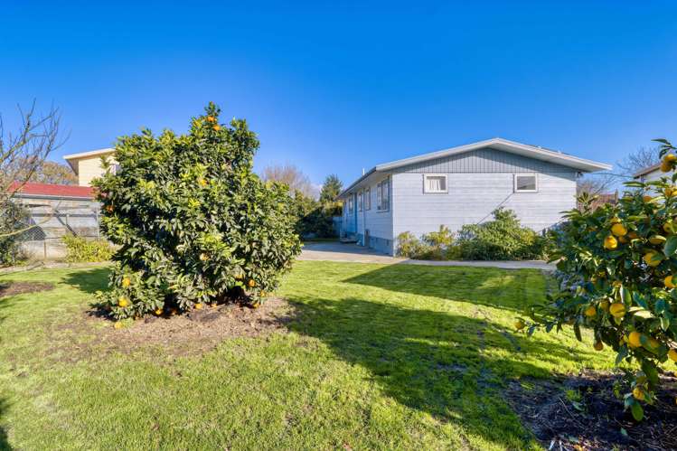 44 Livingstone Road Flaxmere_15