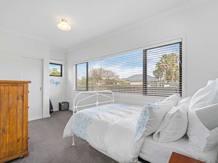 20 Ruihi Street Victoria_21