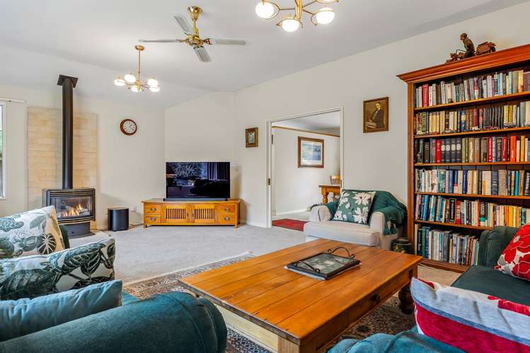 22 Birchwood Close_5