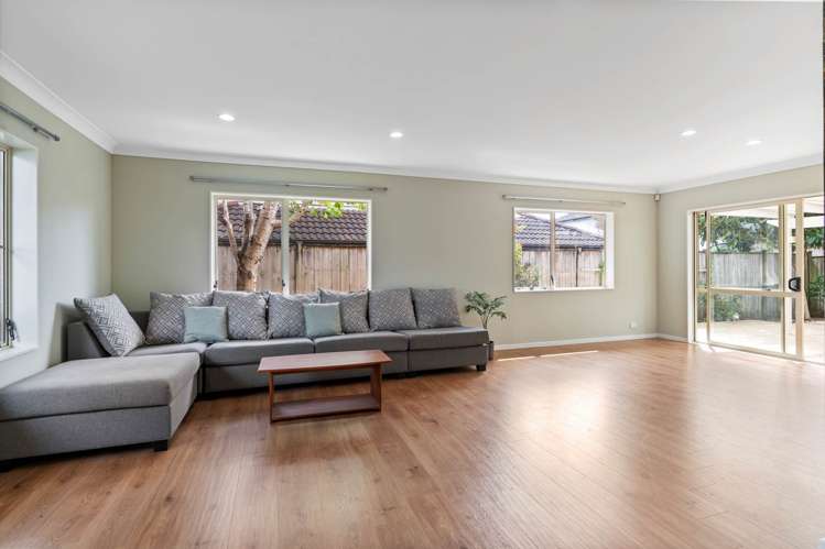 32 Coachman Drive Flat Bush_1