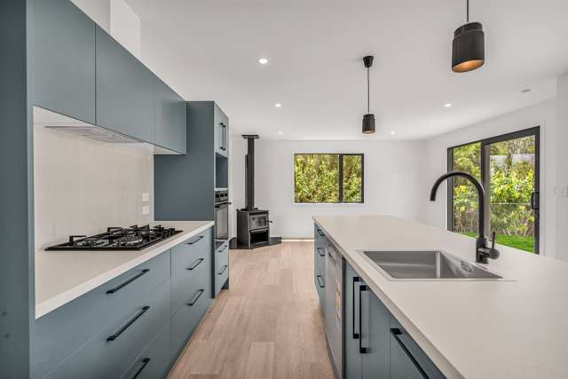 1442 Coast Road Karitane_2