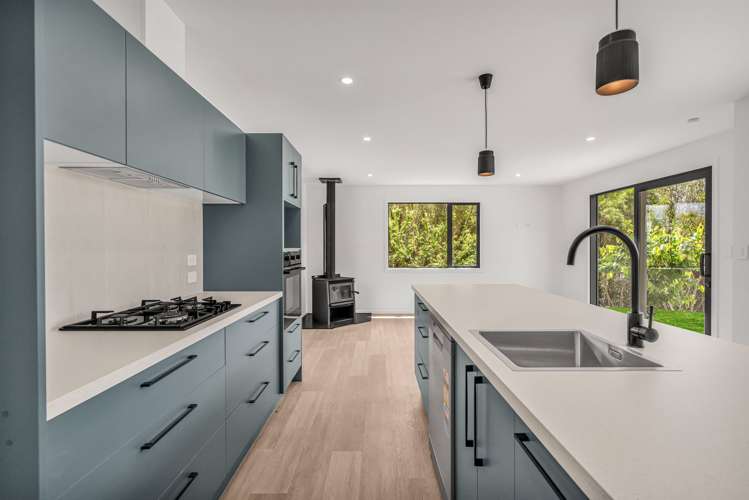 1442 Coast Road Karitane_7