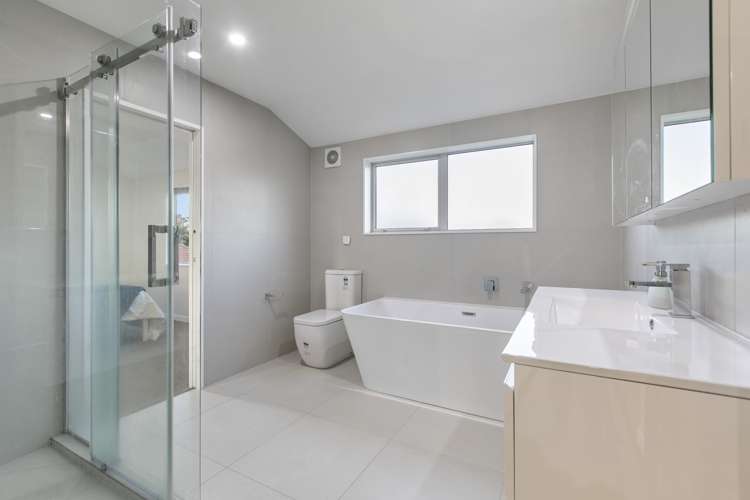 32a May Road Mount Roskill_18