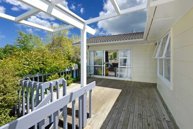 28 Cheval Drive Totara Vale_3