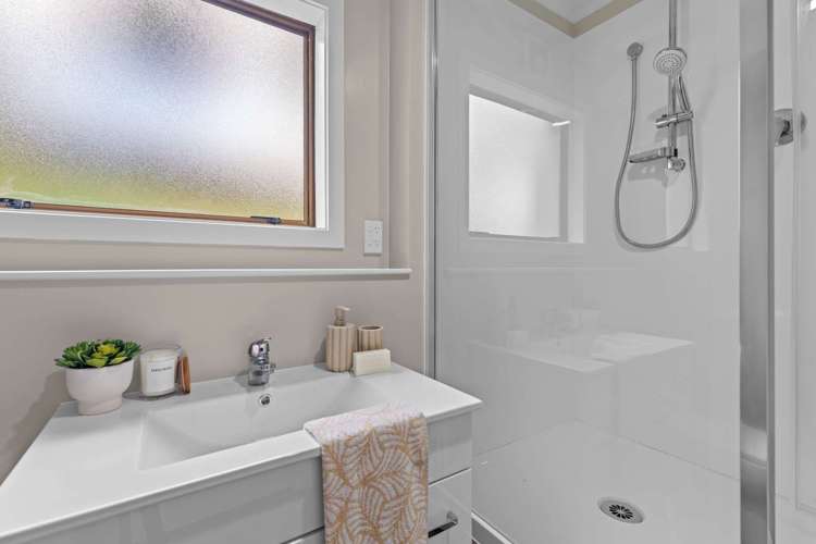 66a Utuhina Road Springfield_11