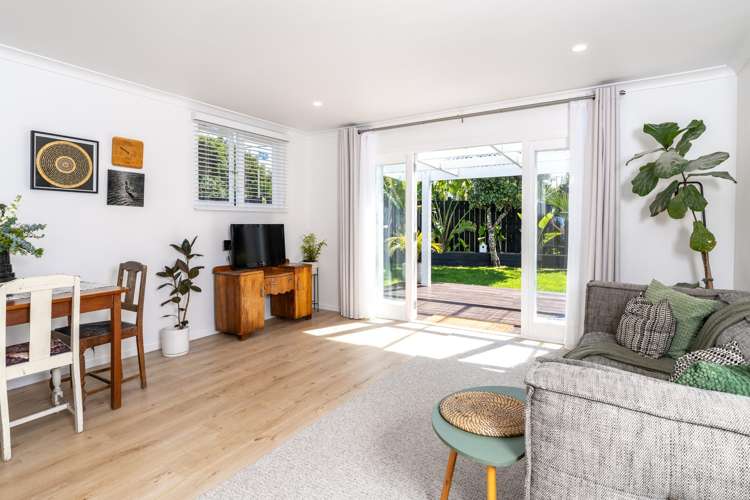 21 Government Road Raglan_5