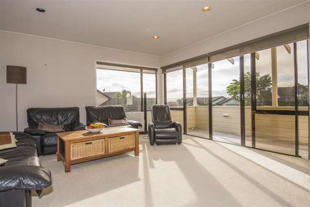 15A Gillard Place 1659_2