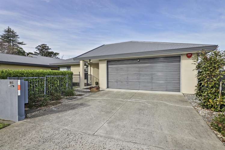 1015 Caroline Road Mayfair_13