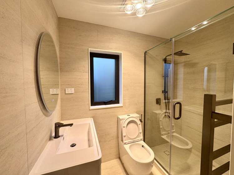 8a Gorrie Ave 1662_14