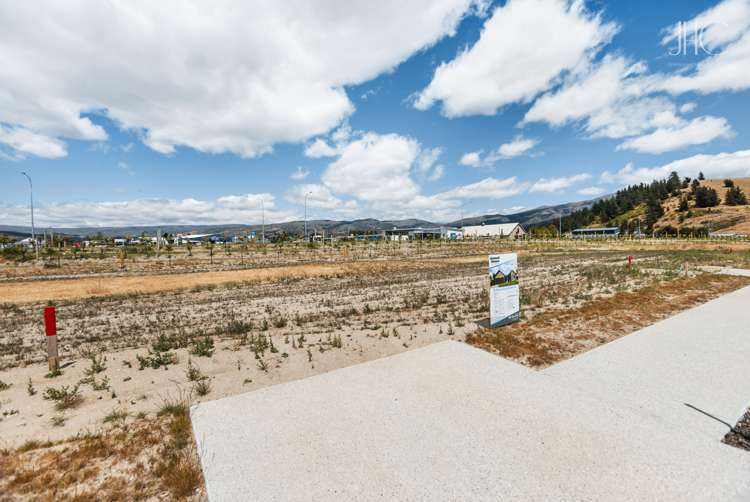 29 Wooing Tree Avenue Cromwell_10