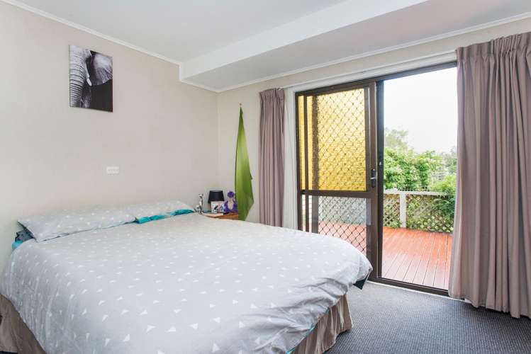 1 Keiha Street Riverdale_13
