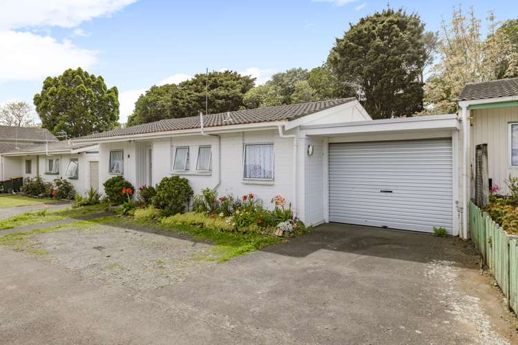 2/6 Thorn Place Papatoetoe_2