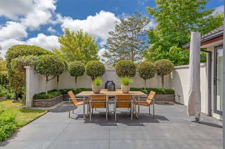 1 Caroline Way Northwood_22