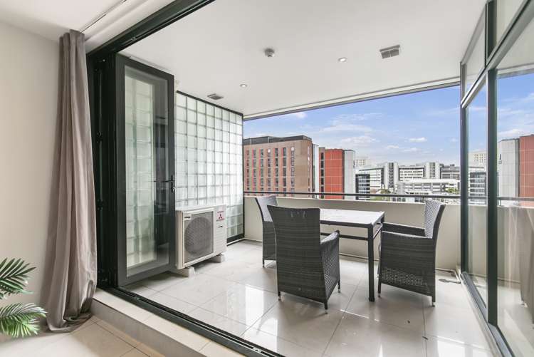 4c/2 Saint Martins Lane Grafton_16