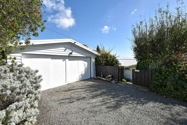 22 View Mount Stoke_19