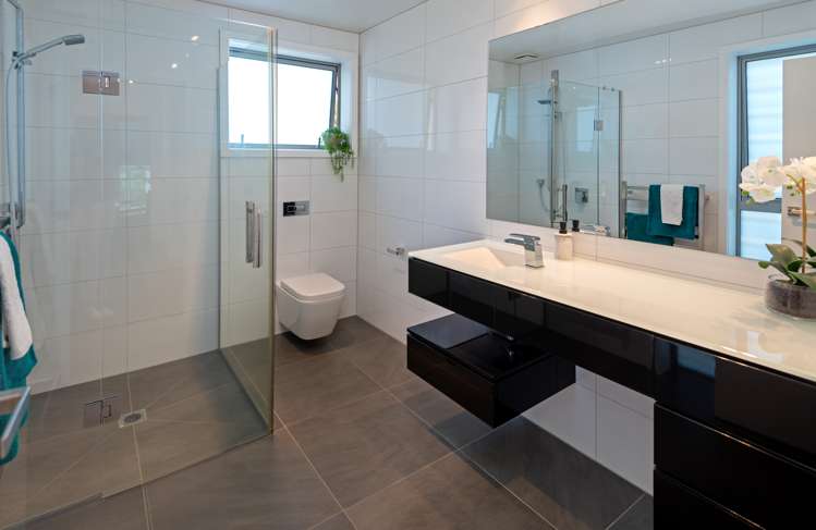 824 Redoubt Road Flat Bush_33