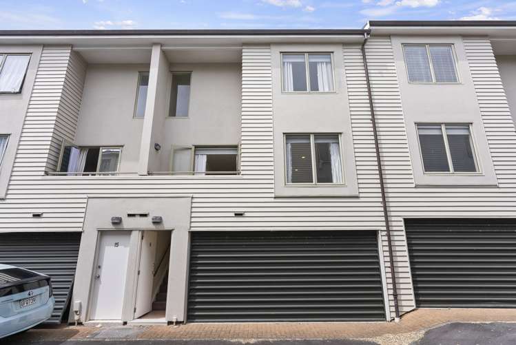 16/8 Rendall Place Eden Terrace_13