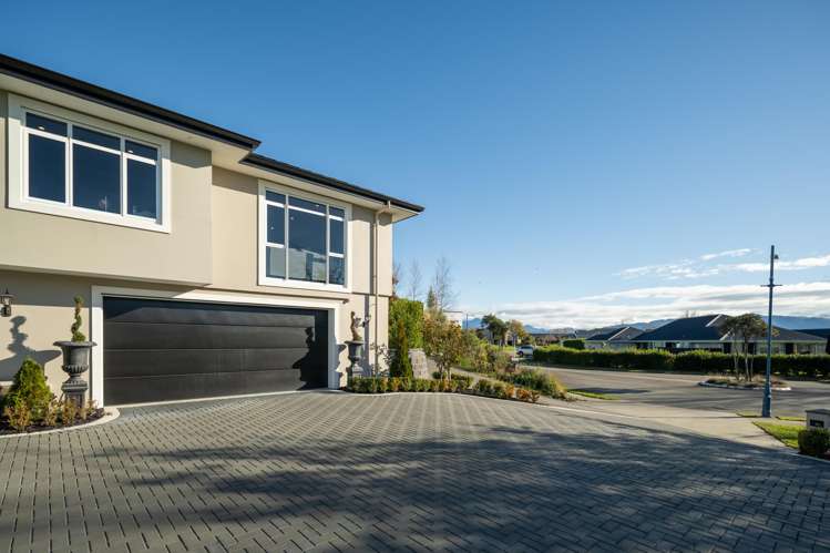 12 Avignon Place Fairhall_31