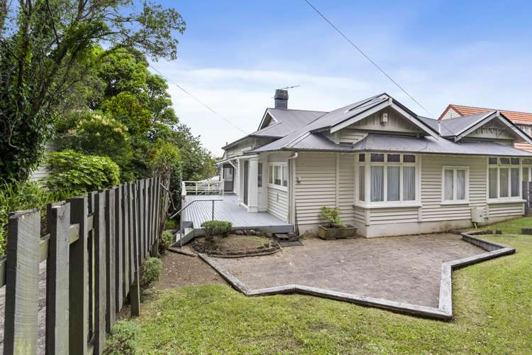 2/6 Aratonga Avenue Greenlane_10