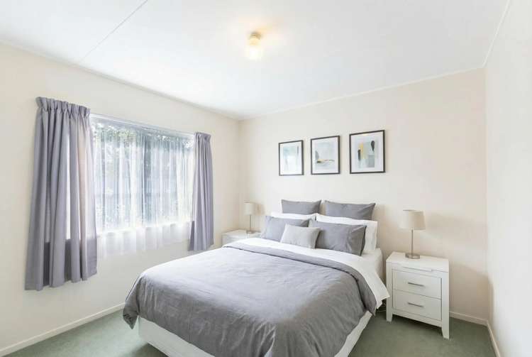 15B Jeffares Place Taradale_5