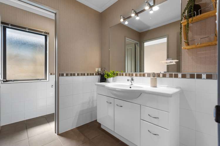 90 Twin Oak Avenue Papamoa_12