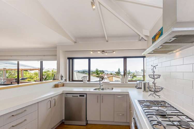 56 William Bayes Place Red Beach_28