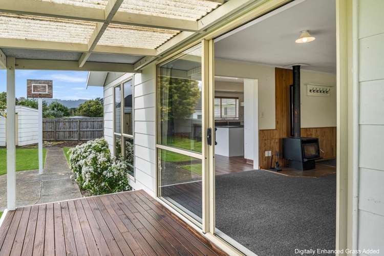 3 Kirkcaldie Grove Levin_26