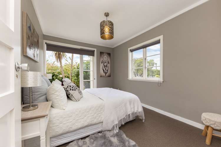 14 Houpara Street One Tree Hill_14