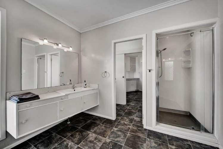 161 South Road Hawera_12