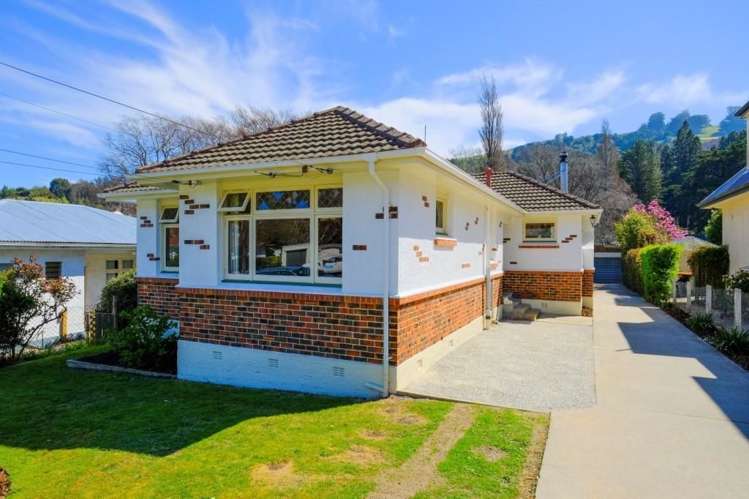 421 North Road North East Valley_18