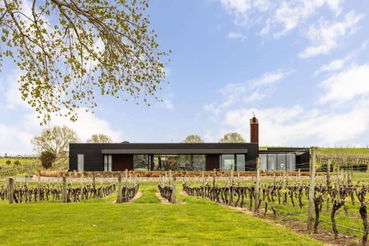 25 Side Road Haumoana_27