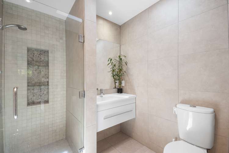 29 Chesham Avenue Waipahihi_17