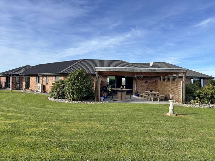 341 Airedale Road Weston_6